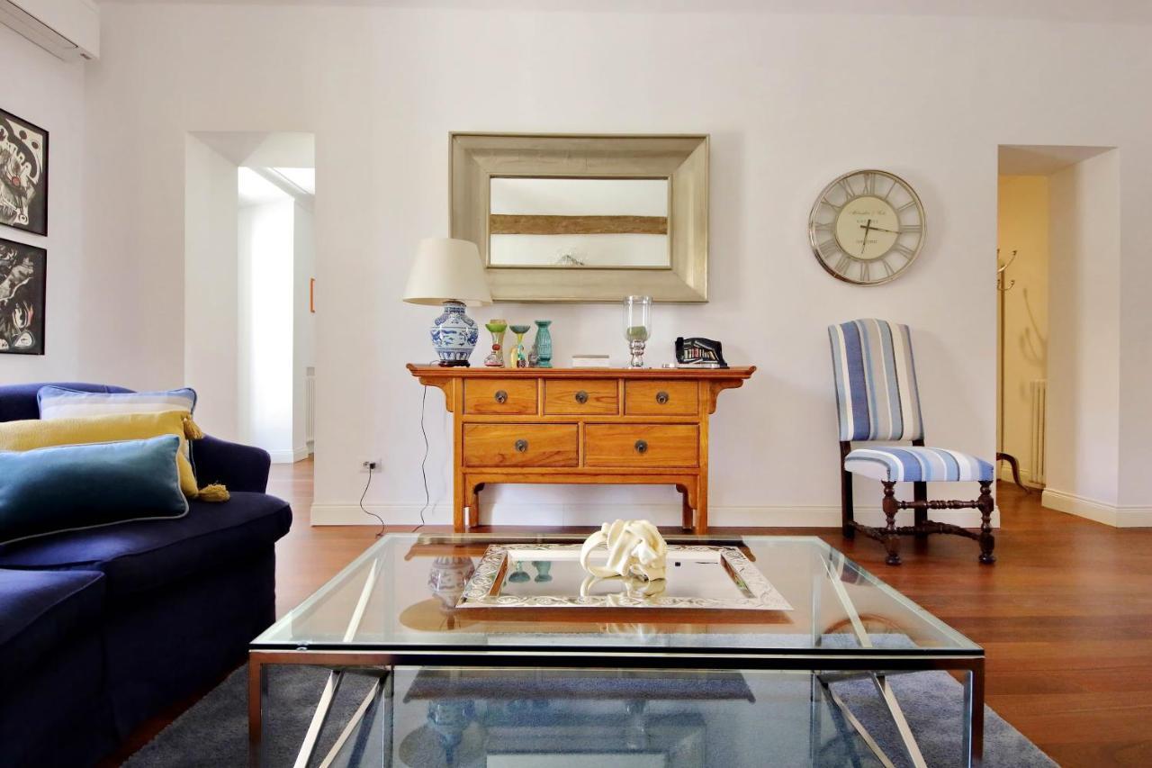 Ych-Penthouse Fiammetta A Piazza Navona Apartment Rome Exterior photo